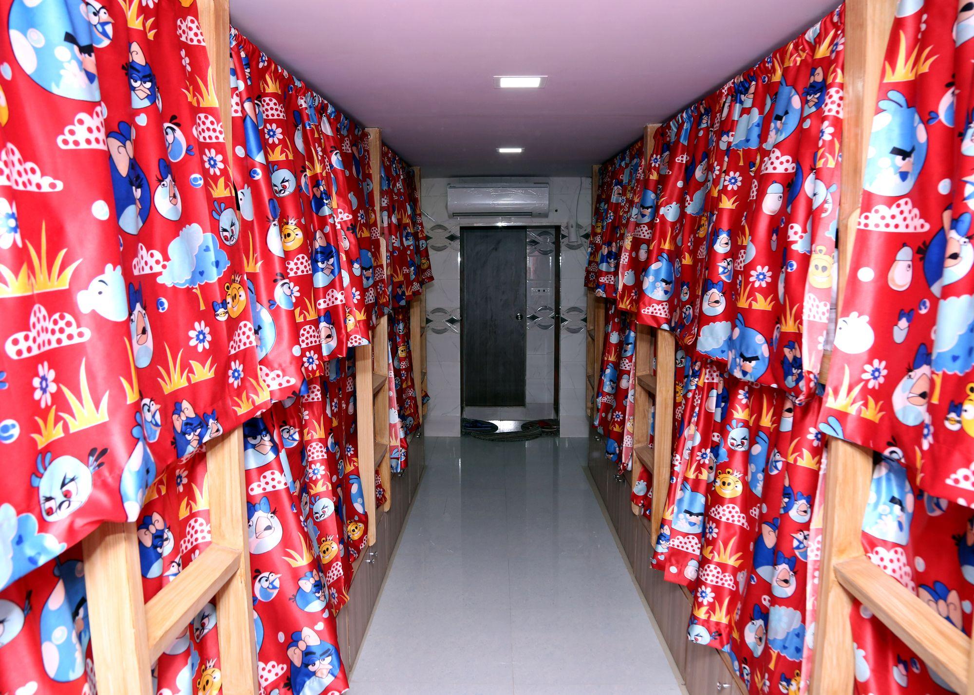 Delta Dormitory Mumbai Exterior foto